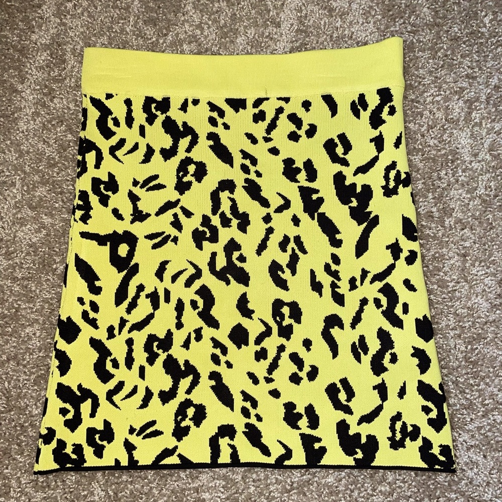 Zara Leopard Print Skirt - Neon Yellow/ Medium